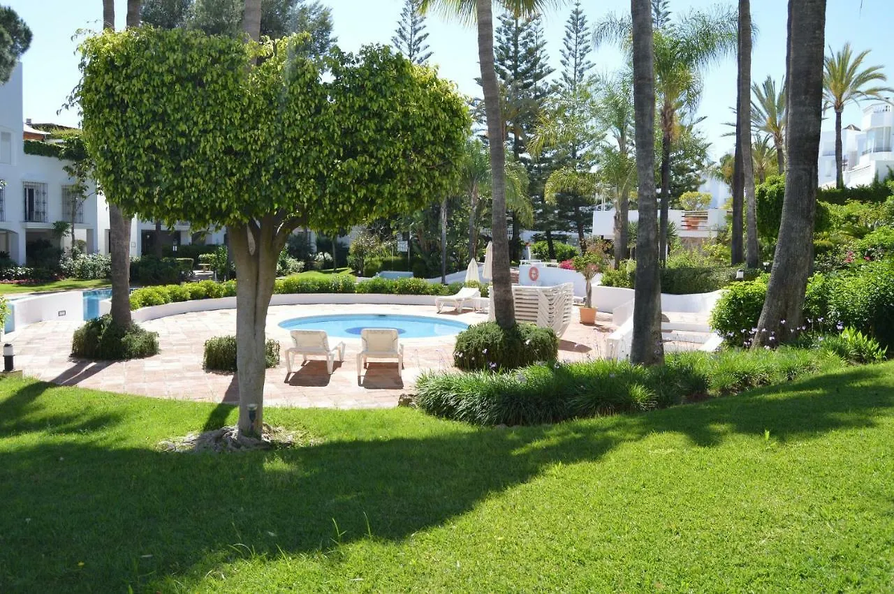 White Pearl Beach - Elviria Playa Marbella